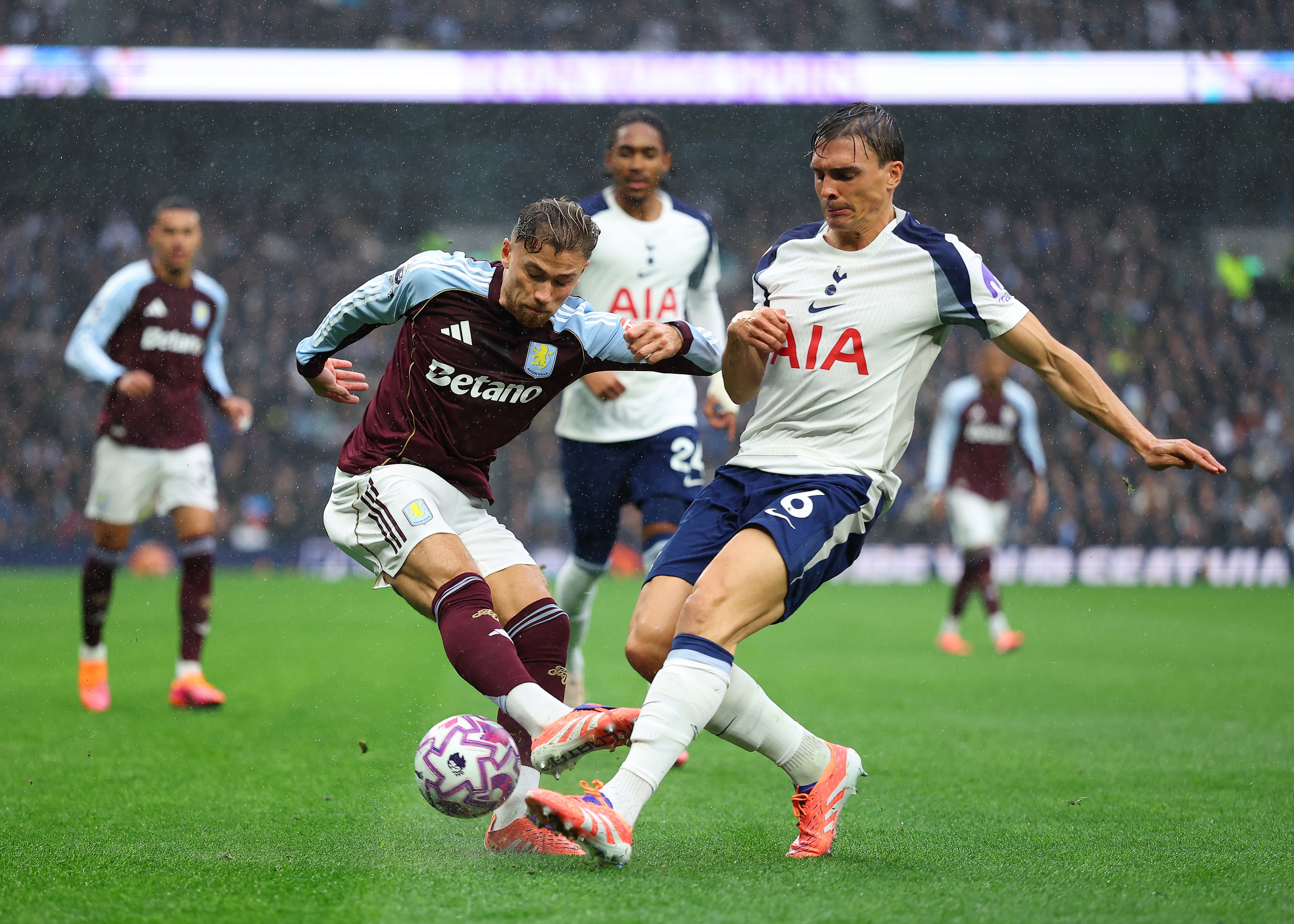 另寻下家？图片报：热刺和罗马预计不会买断帕利尼亚和萨拉戈萨