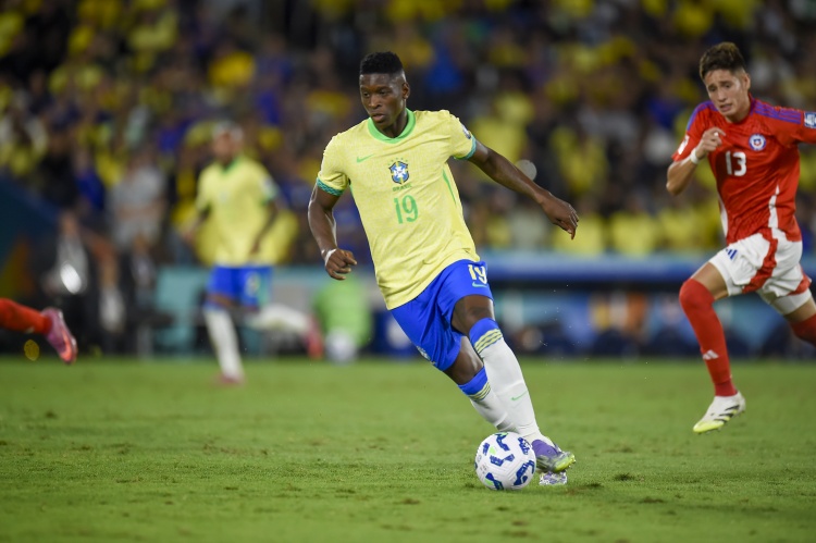 路易斯·恩里克：父亲在天堂定为我骄傲 相信安帅会带我去世界杯