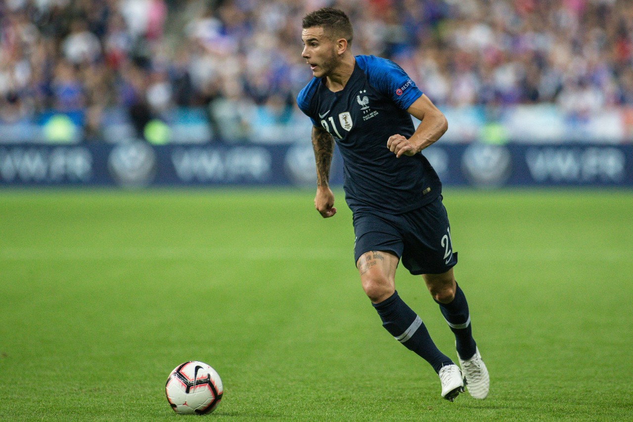 队报：法国国脚中卢卡斯今年出场时间最少，但他的态度受德尚青睐